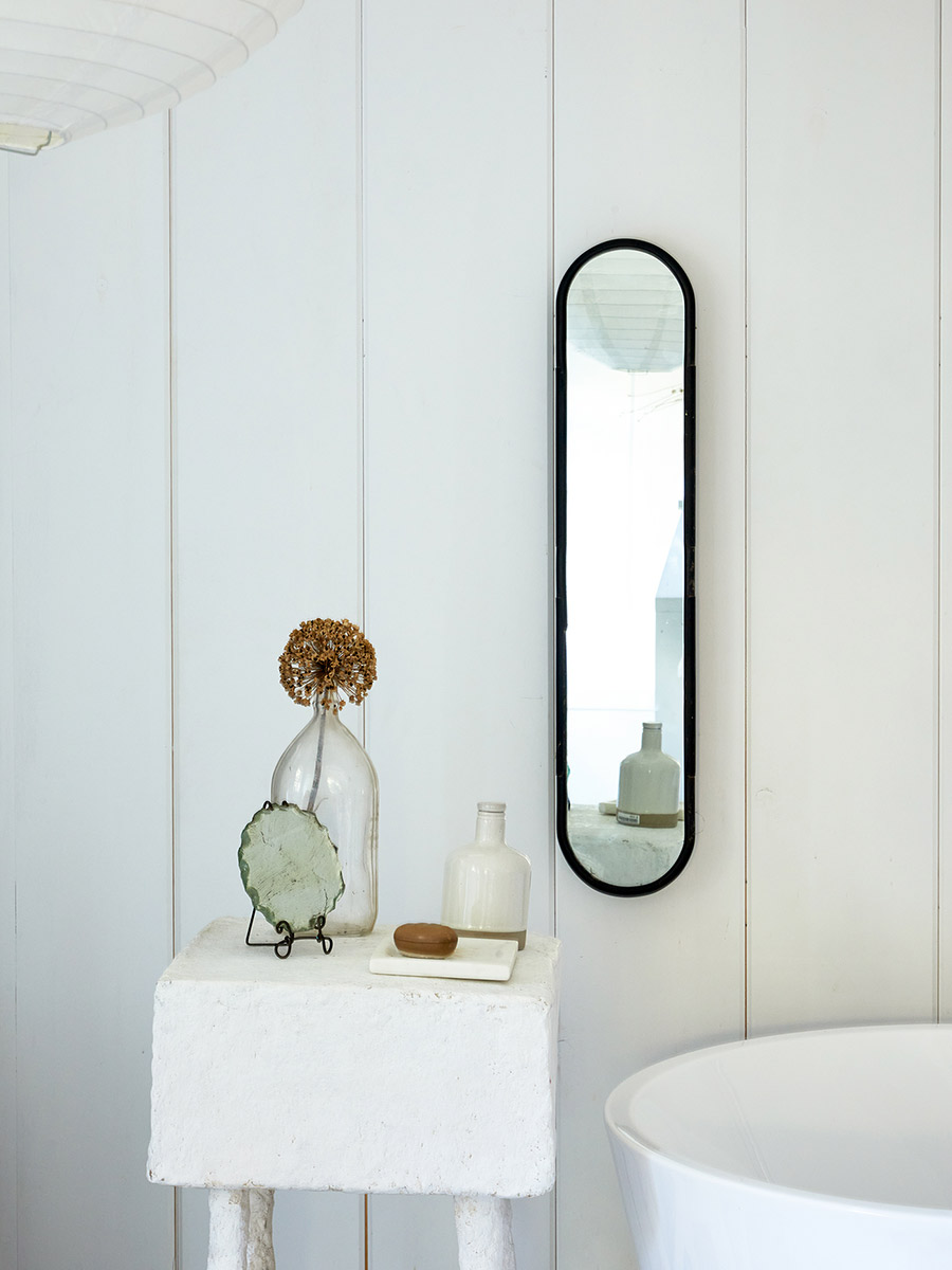 Guest_House_Bath_detail_NOMAD_Dana_Gallagher0024-copy