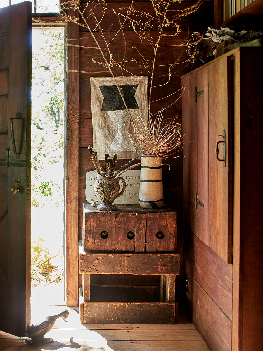 Living_room_entry_NOMAD_Dana_Gallagher0038-copy